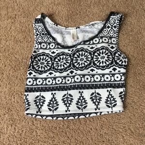 Tribal white & navy blue crop top